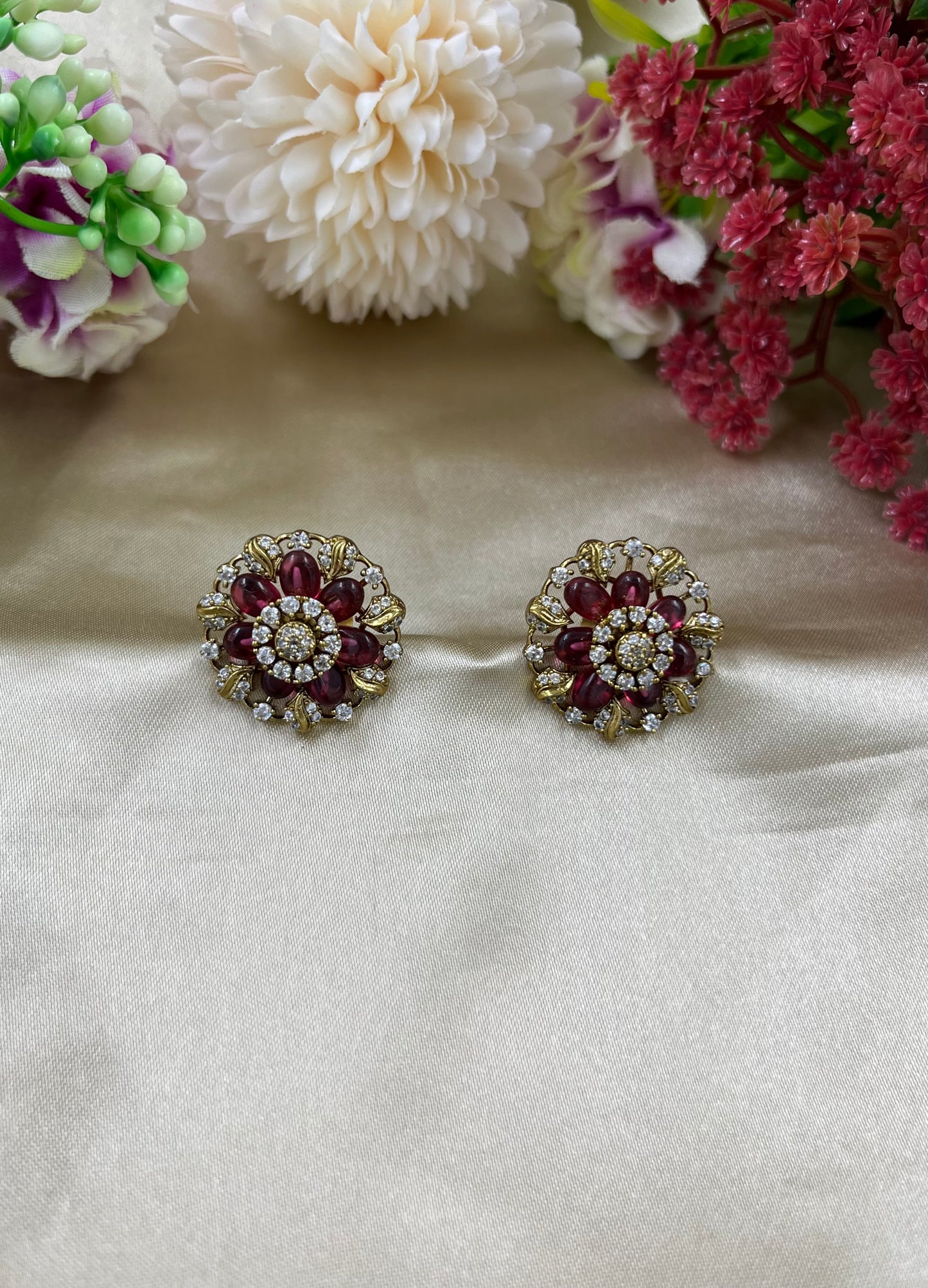 Vastra Premium Ad Earing