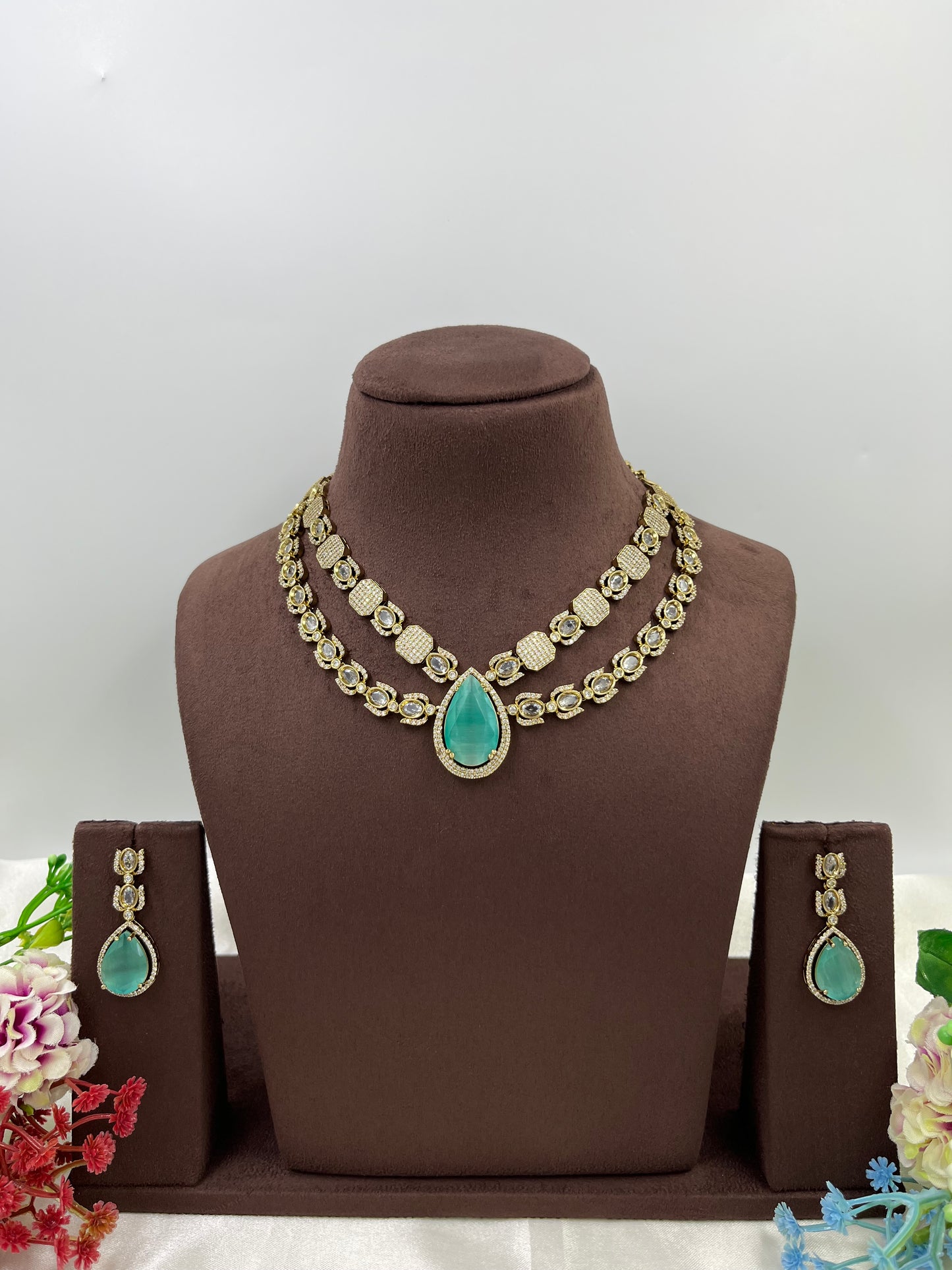 DOUBLE LAYERED VICTORIAN NECKLACE