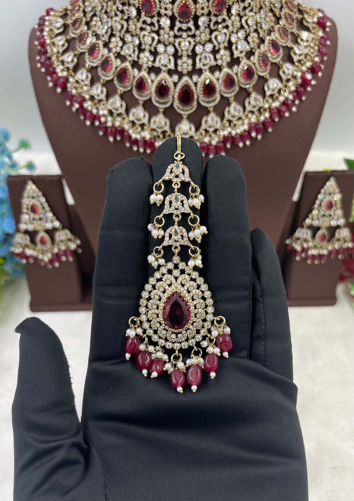 Nidhi Premium Victorian Ad Necklace