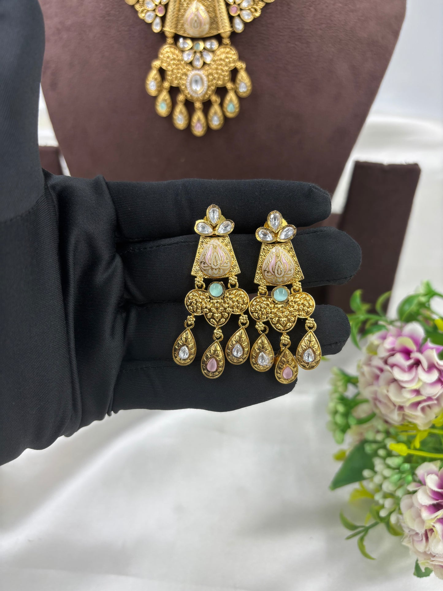 Reeja Antique Gold Necklace Set