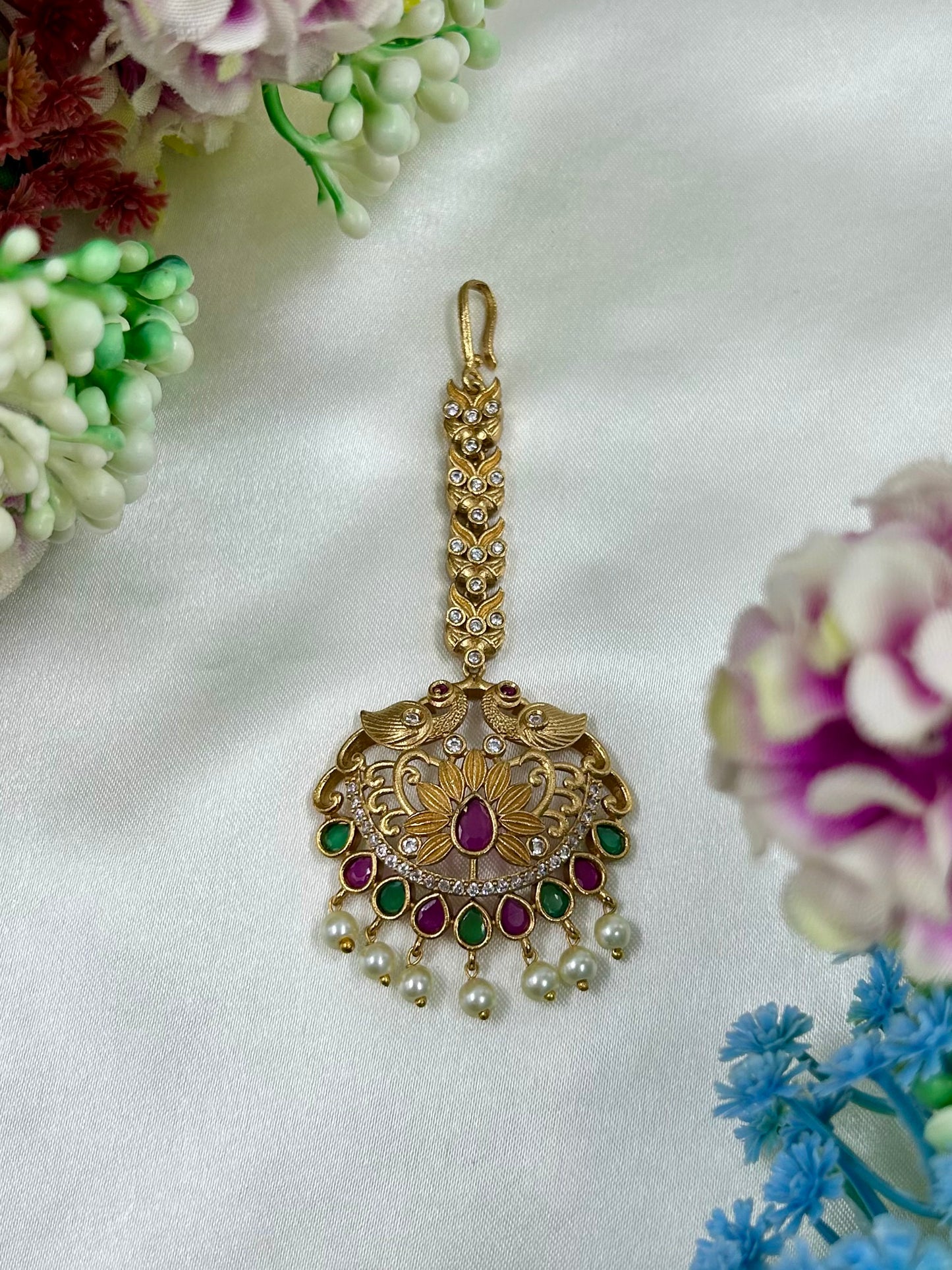 Swati Traditional Mang Tika