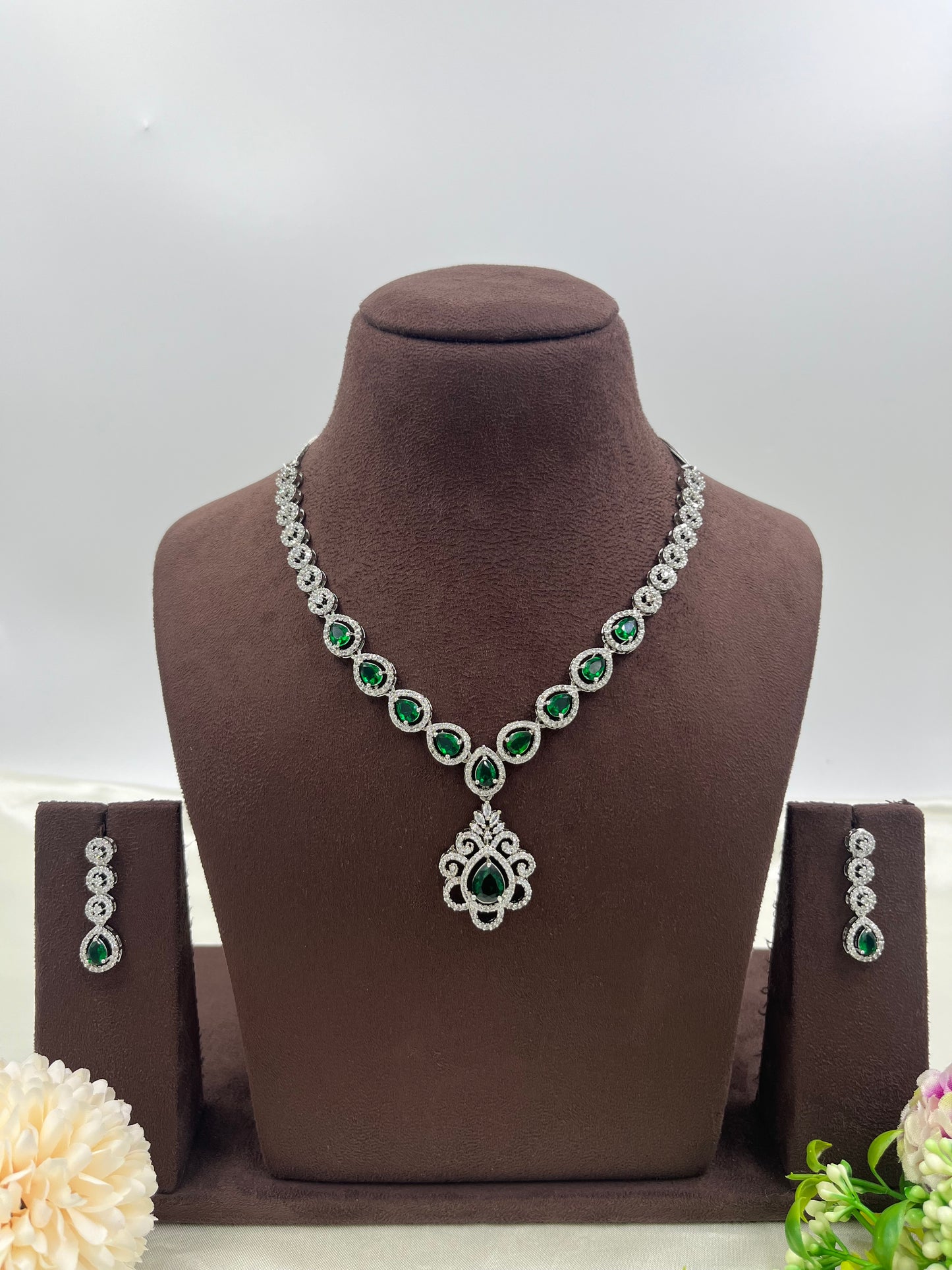 River Premium Ad Necklace