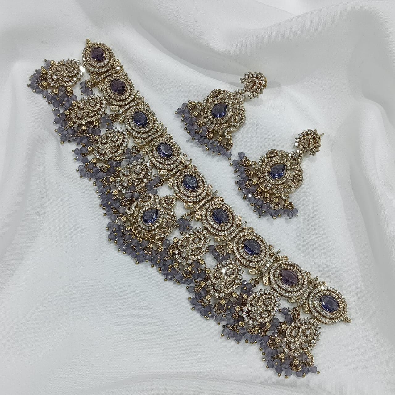 Lora Premium Victorian Choker Necklace Set