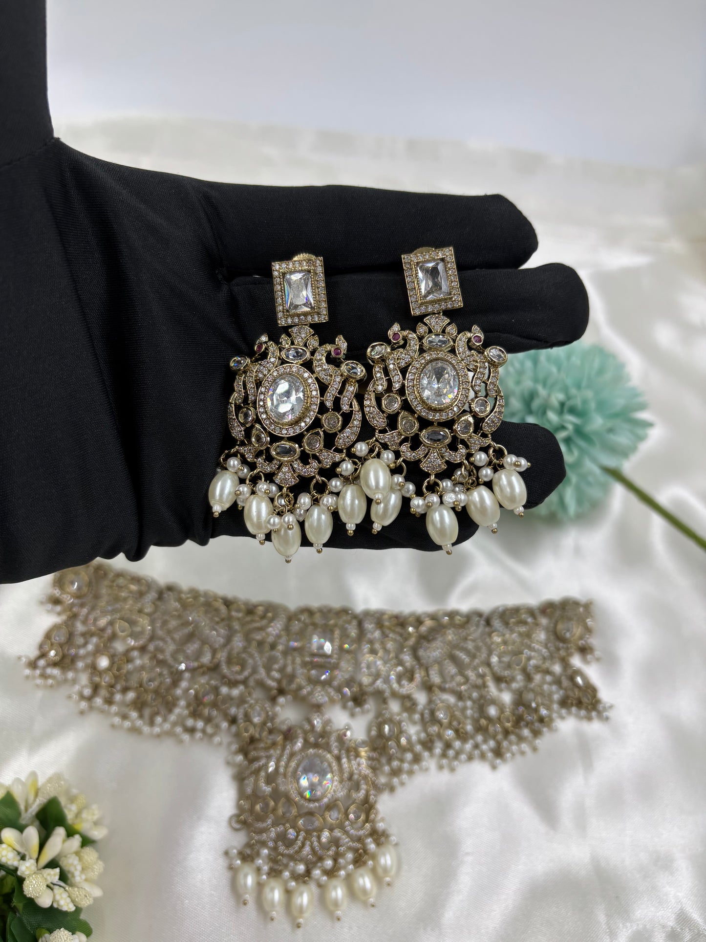 LORA PREMIUM VICTORIAN CHOKER NECKLACE SET
