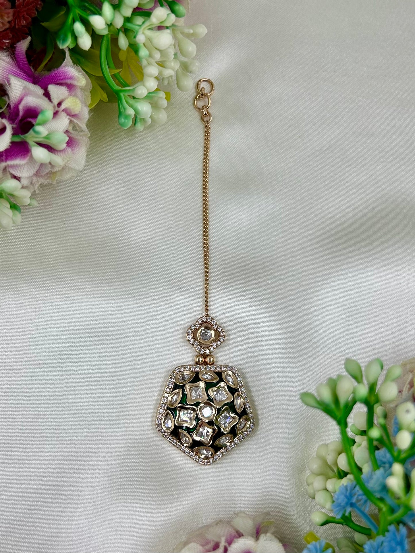 Vidhi Moissanite Mang Tika