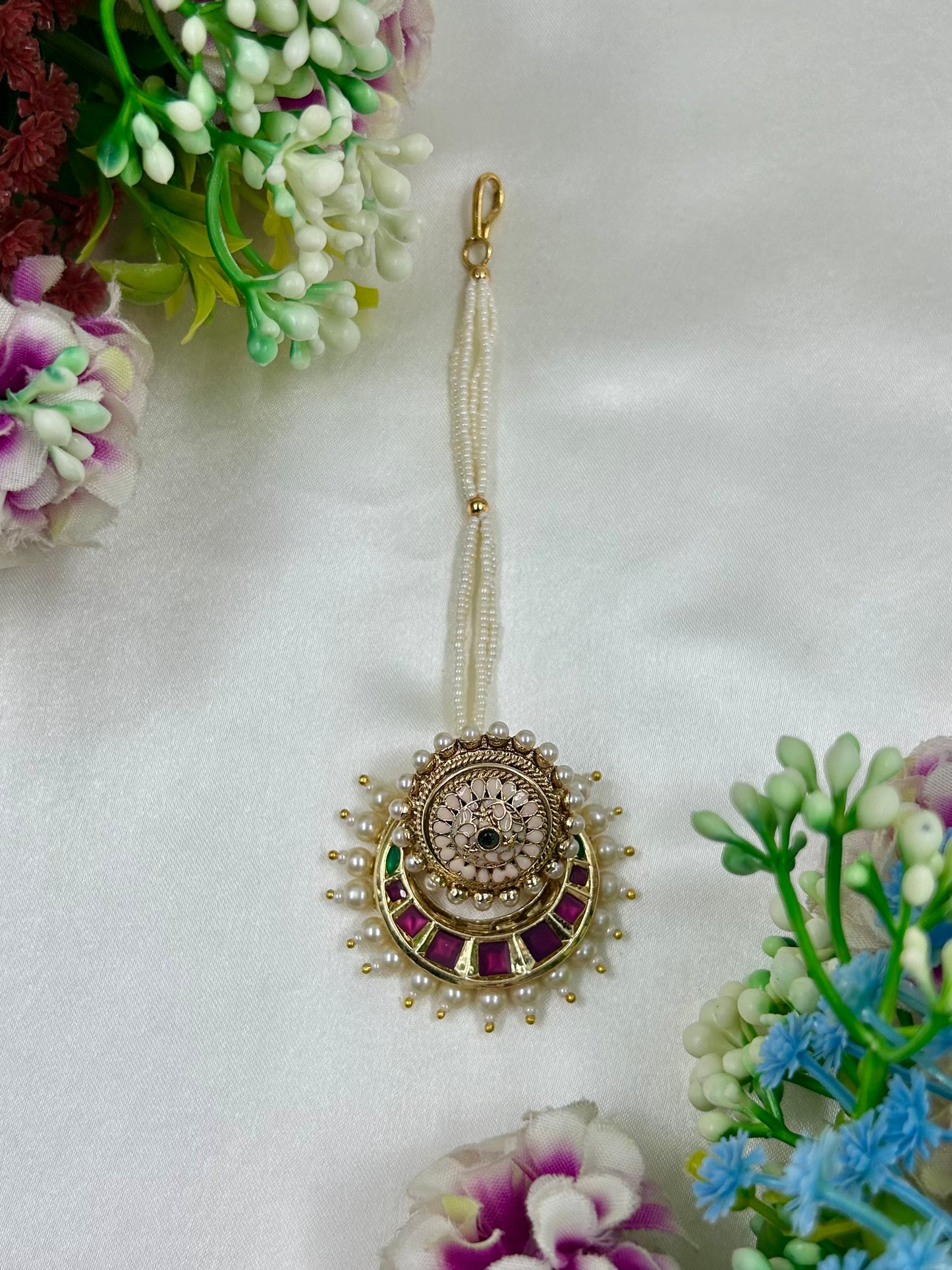 Payal Traditional Mang Tika