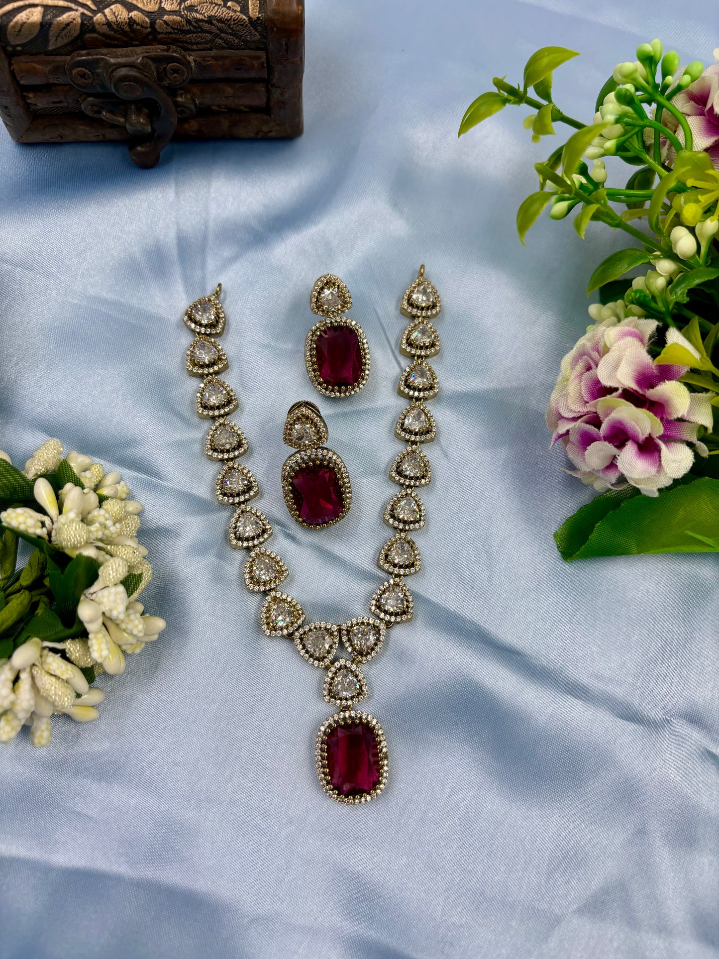VICTORIAN DELICATE AD CZ NECKLACE