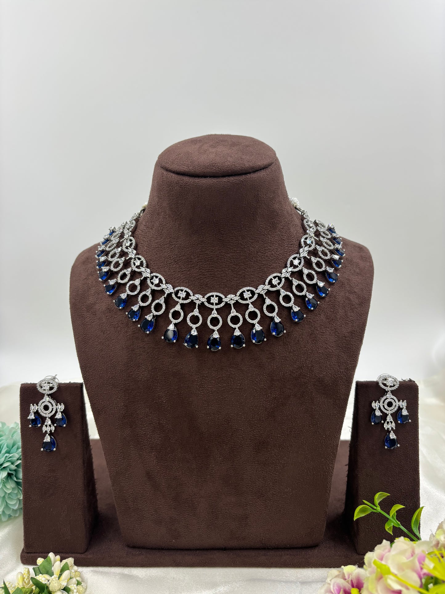 NORA AMERICAN DIMOND NECKLACE SET
