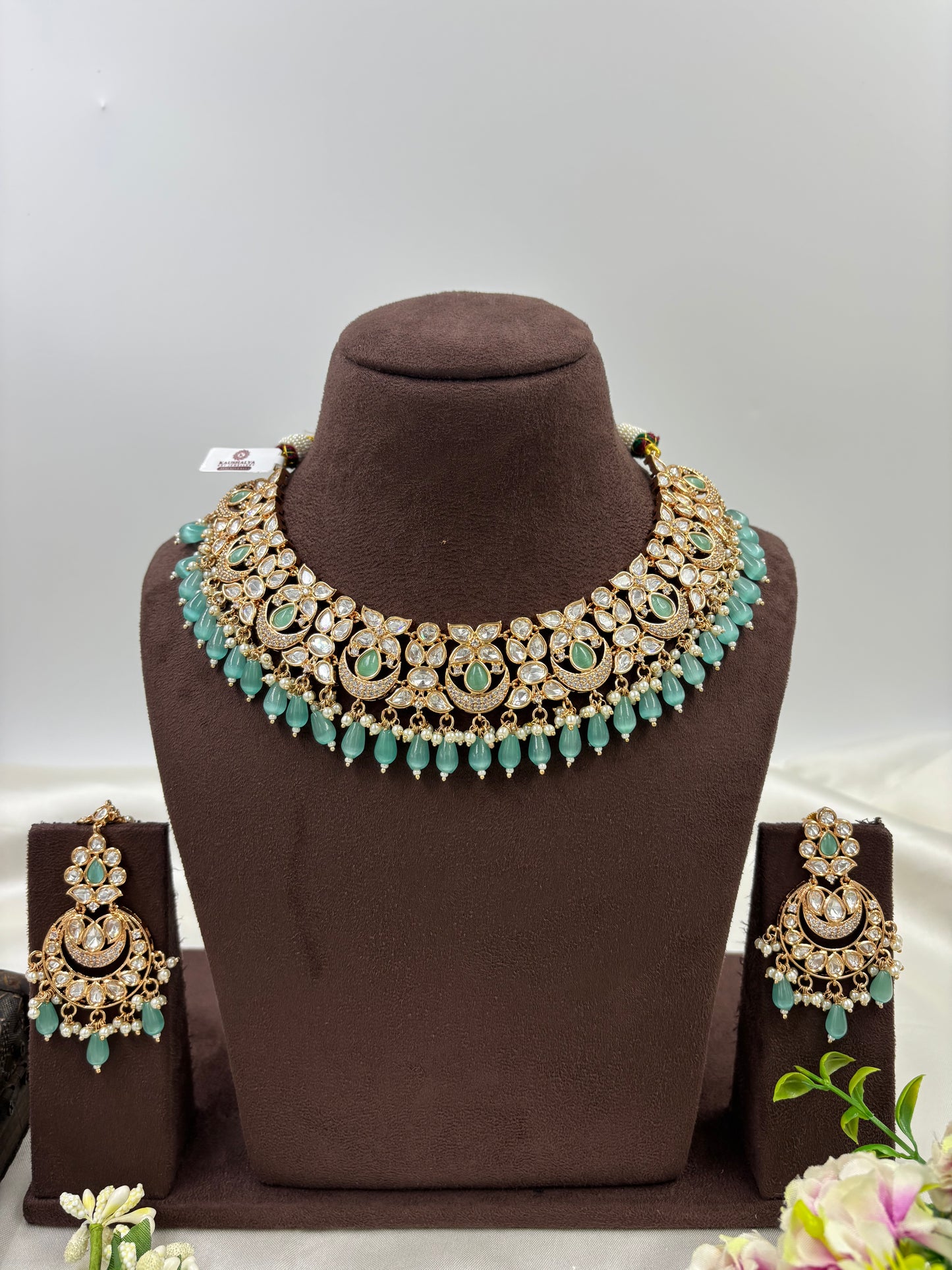 ZEENAT MOISSANITE KUNDAN PEARL NECKLACE SET