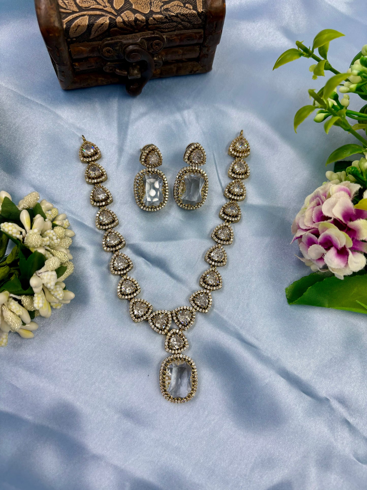 VICTORIAN DELICATE AD CZ NECKLACE