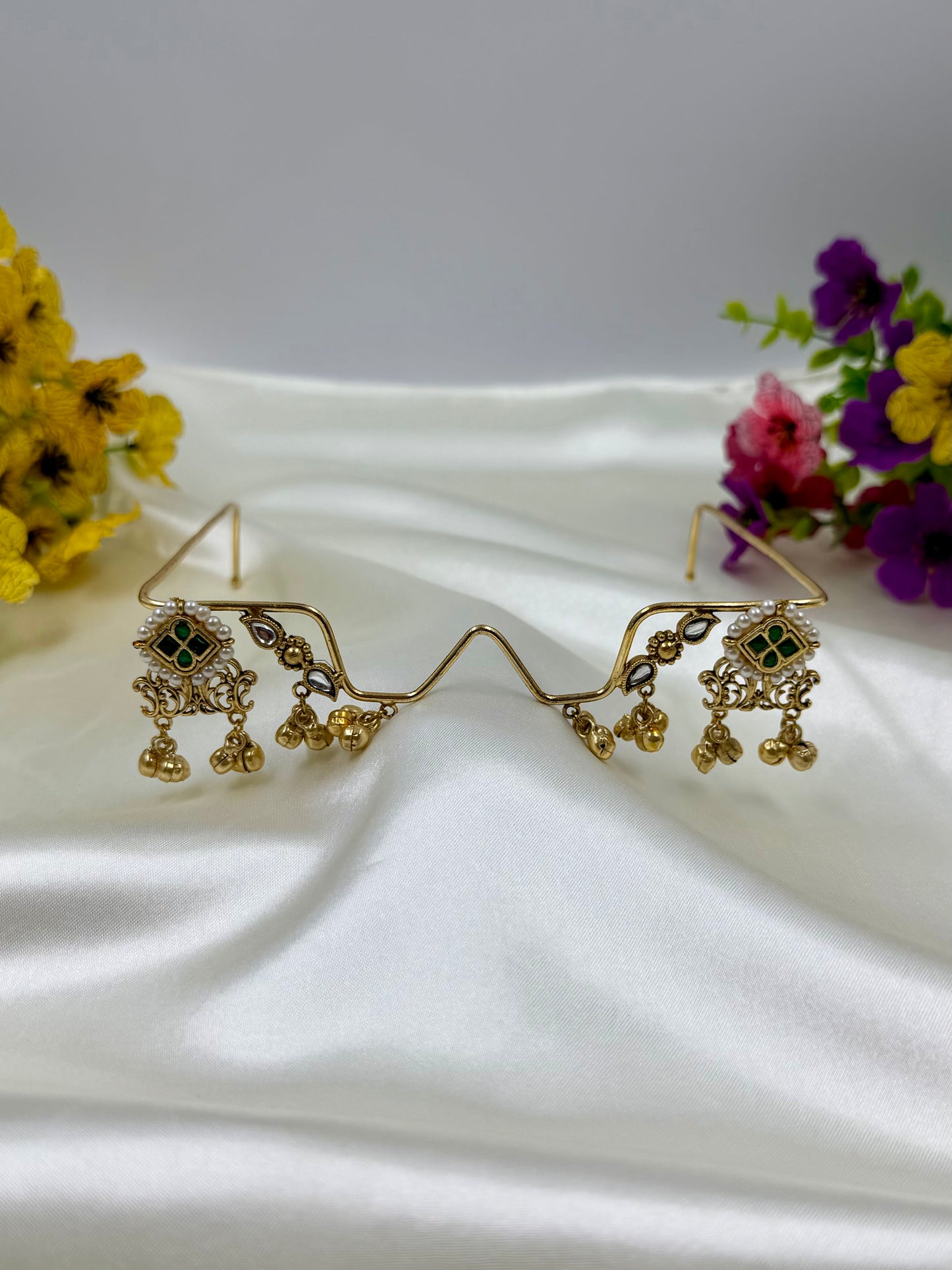 Kamya Pachi Kundan Facelet