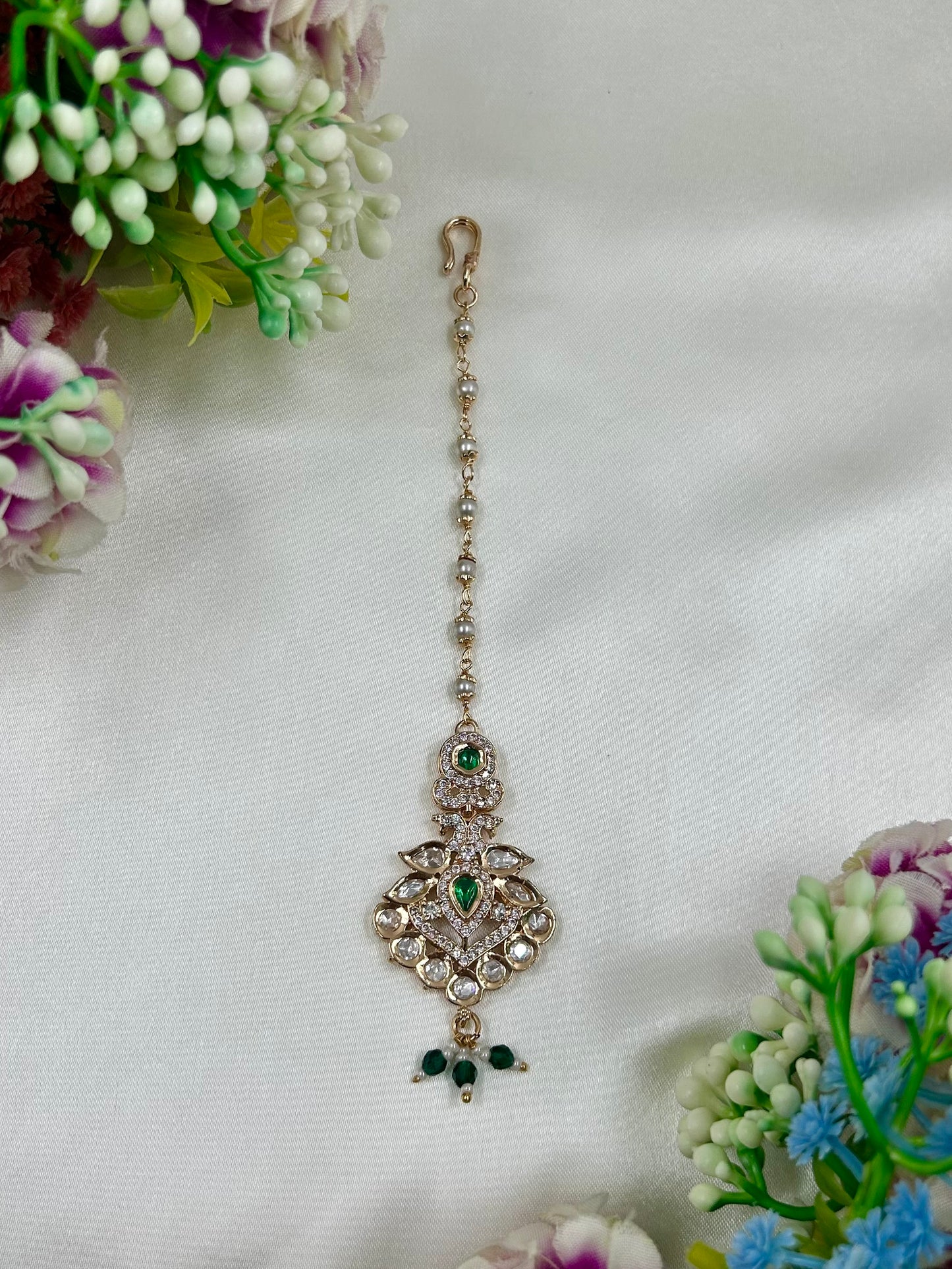 Sarah Moissanite Mang Tika