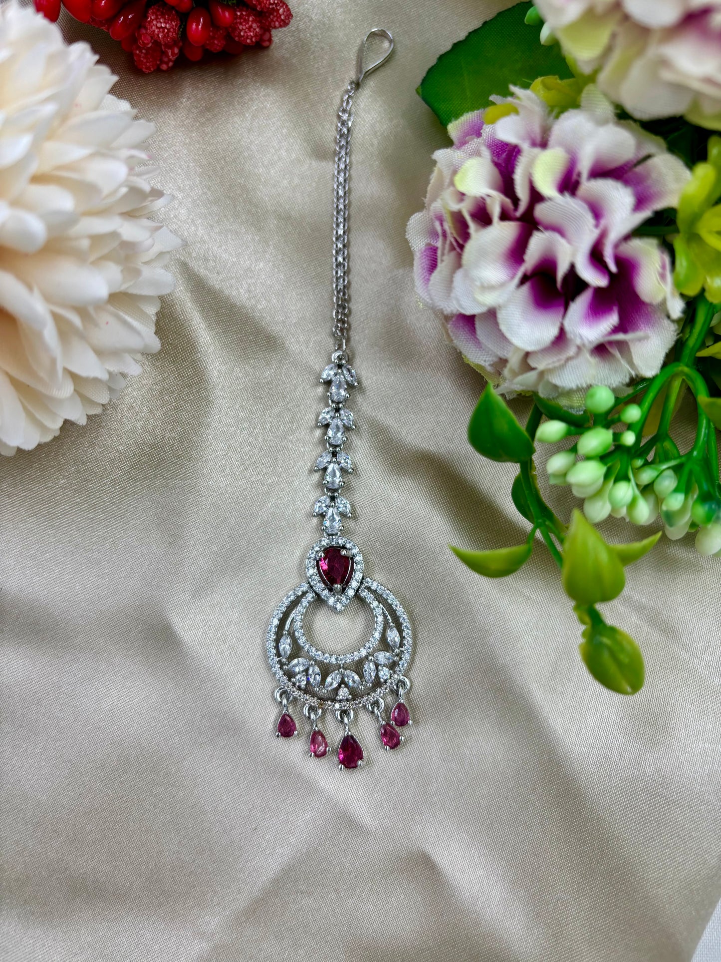 AMERICAN DIMOND DROP DESIGN MANG TIKA