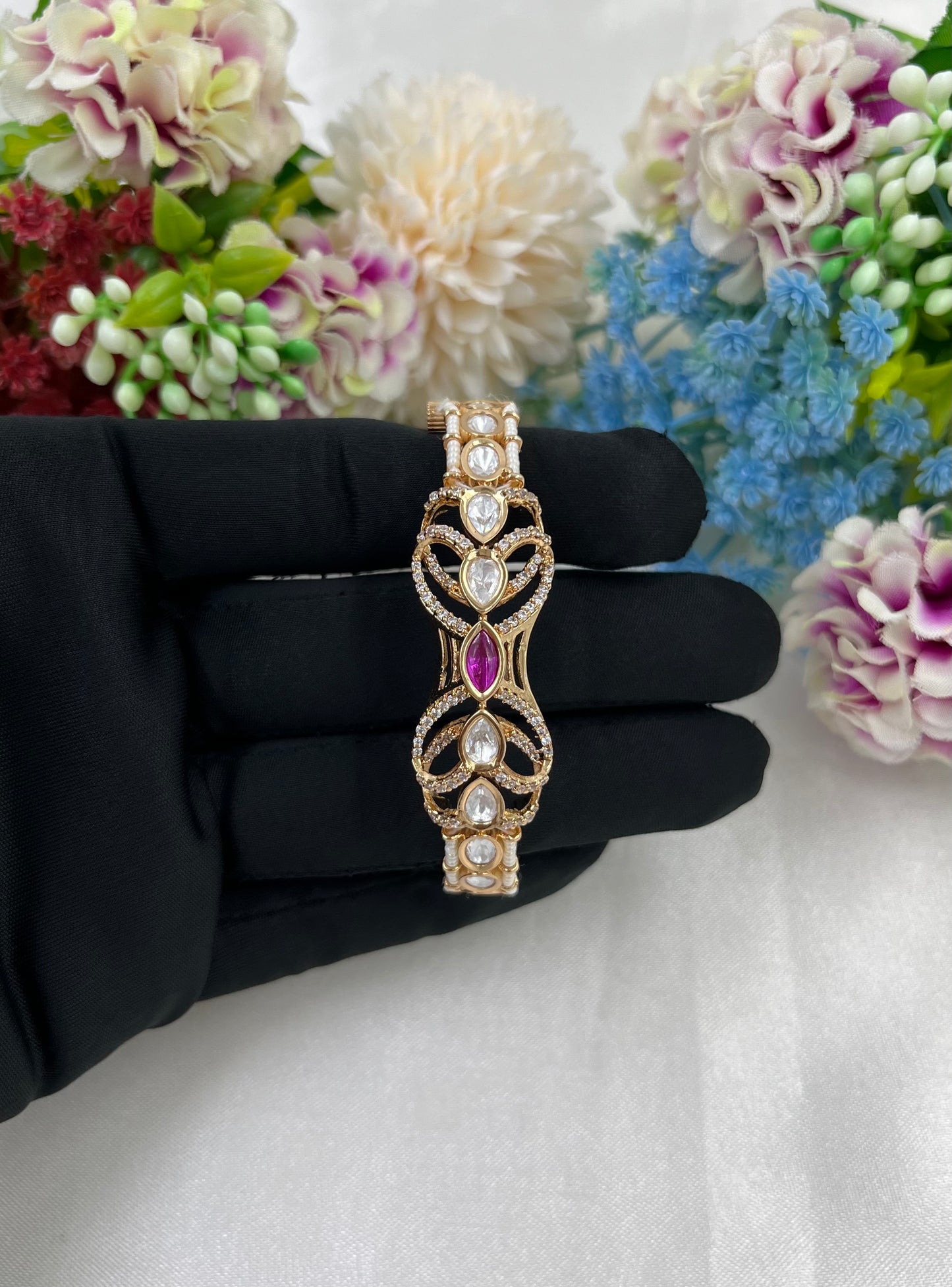 Aarya Moissanite Kundan bracelet (Openable)