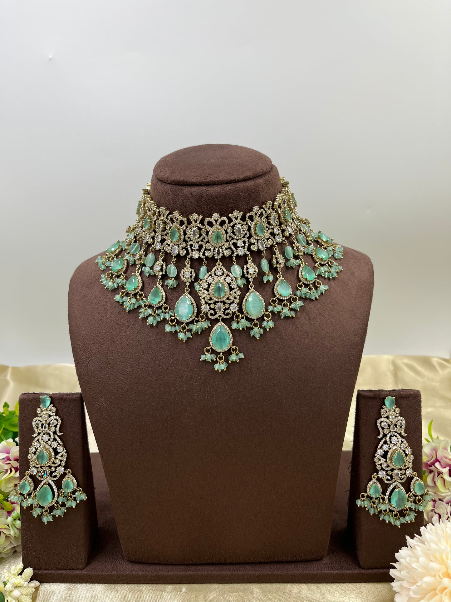 Soveria Victorian Heavy Chokar Necklace