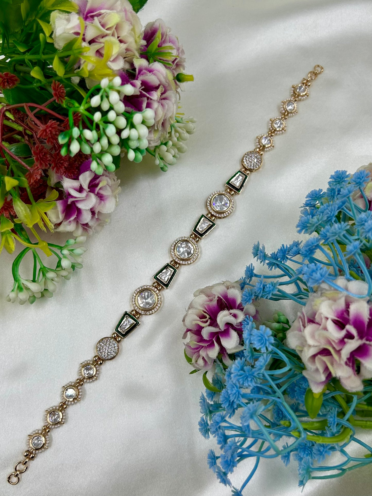 Yukta Moissanite Sheesh Patti