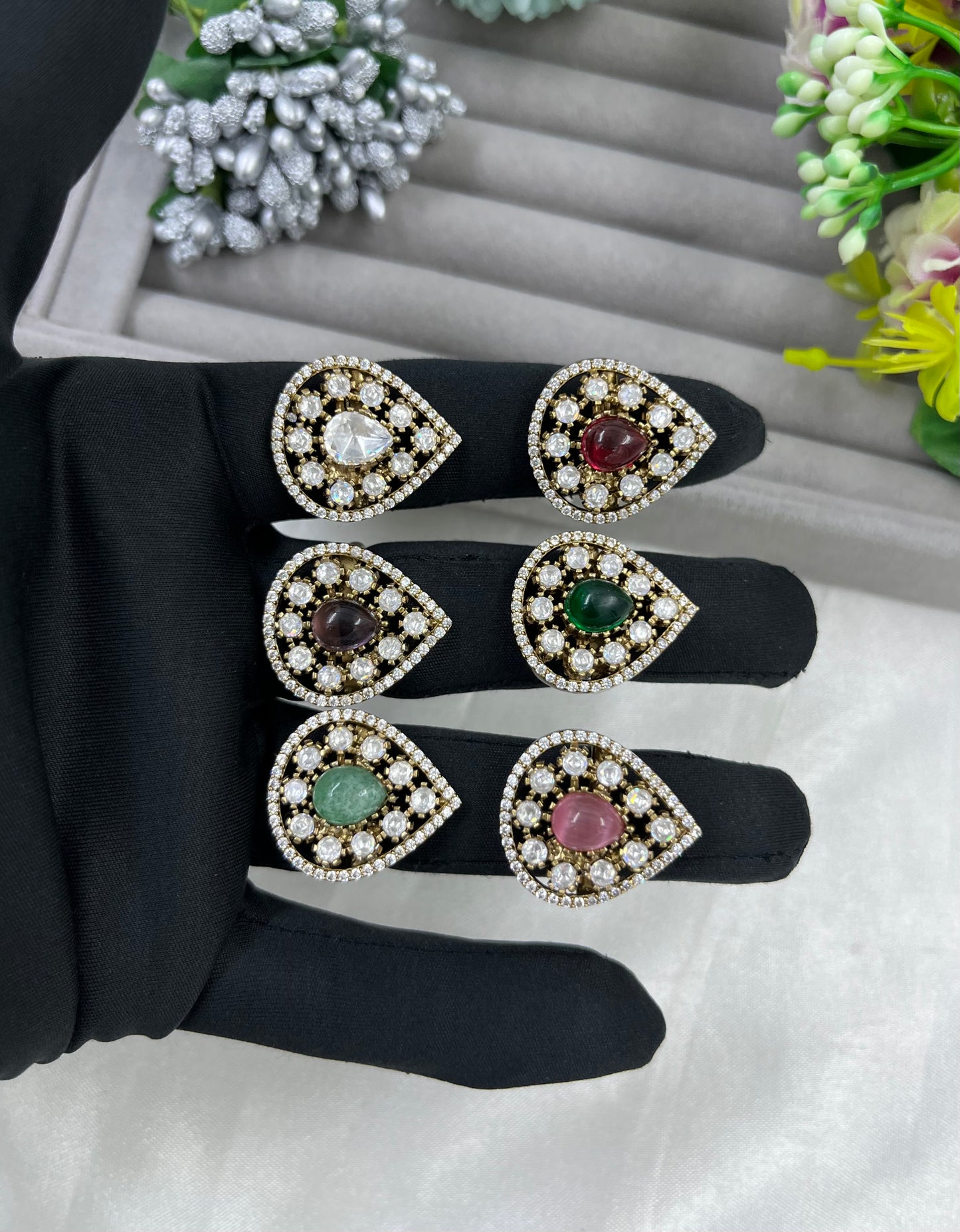 Kanak Victoria Moissanite Adjiustable Ring