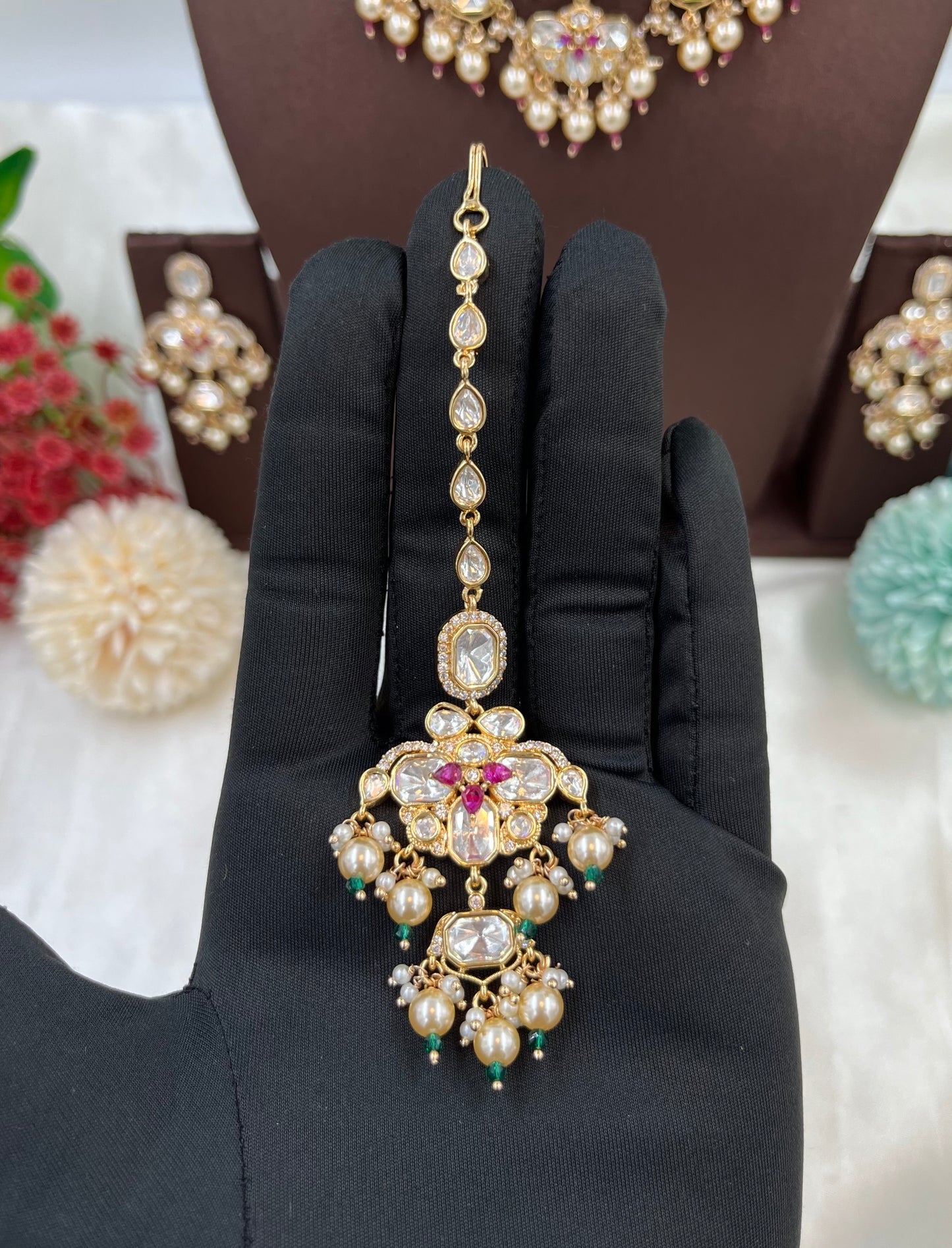 Noor Nazaakat Moissanite Kundan Necklace