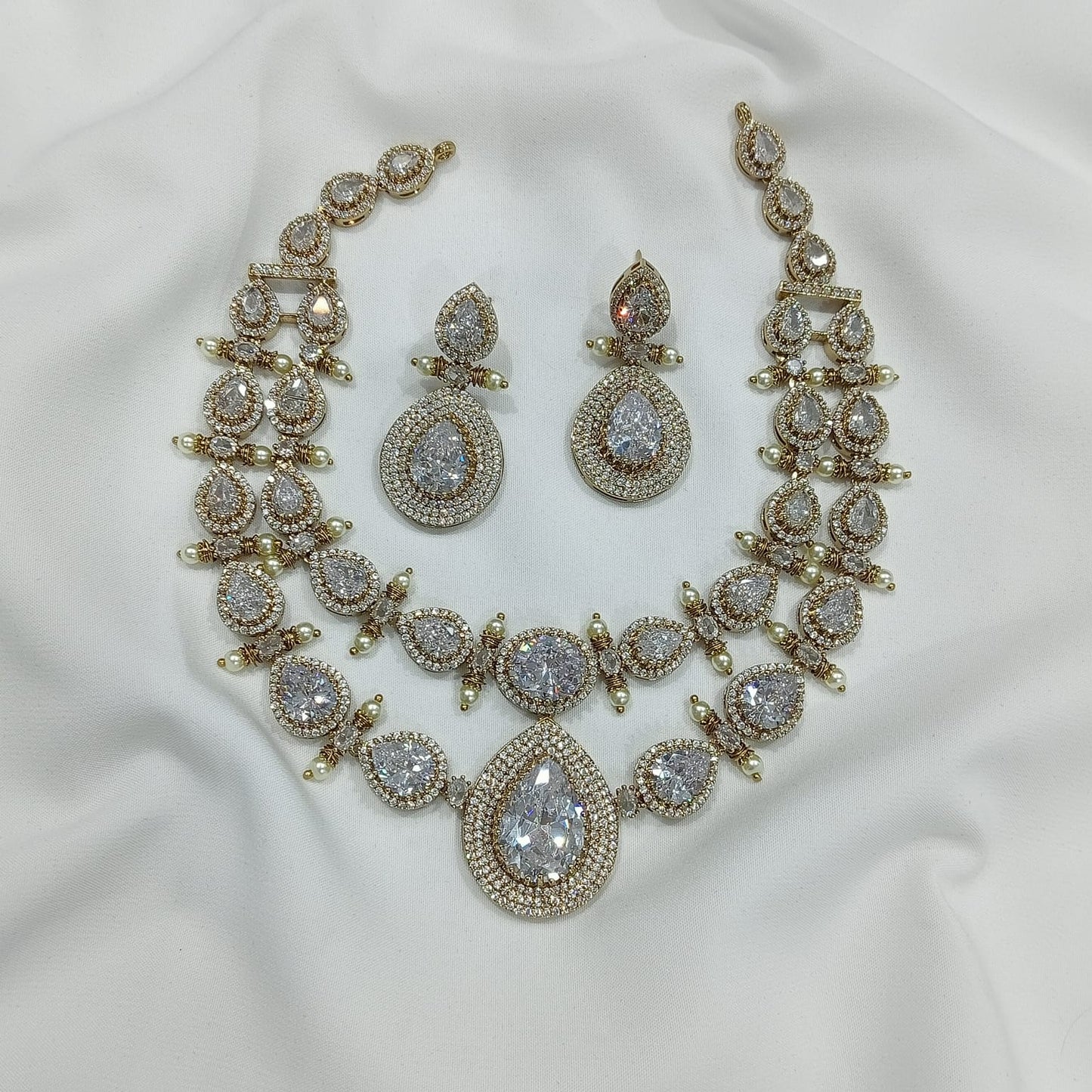 Victorian Double layer Necklace - White