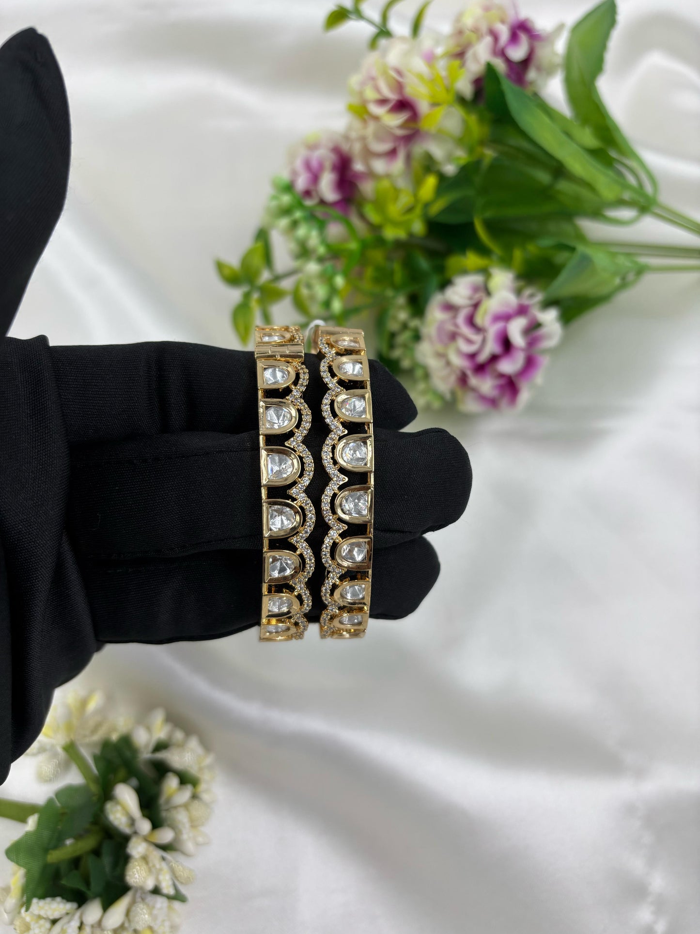 Rubina Moissanite Kundan Premium Bangles Set