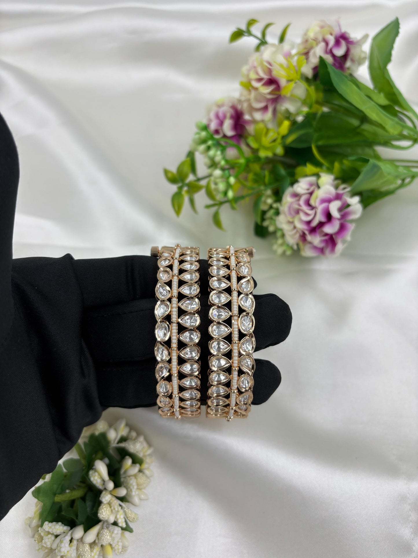 Roma Moissanite Kundan Premium Bangles Set