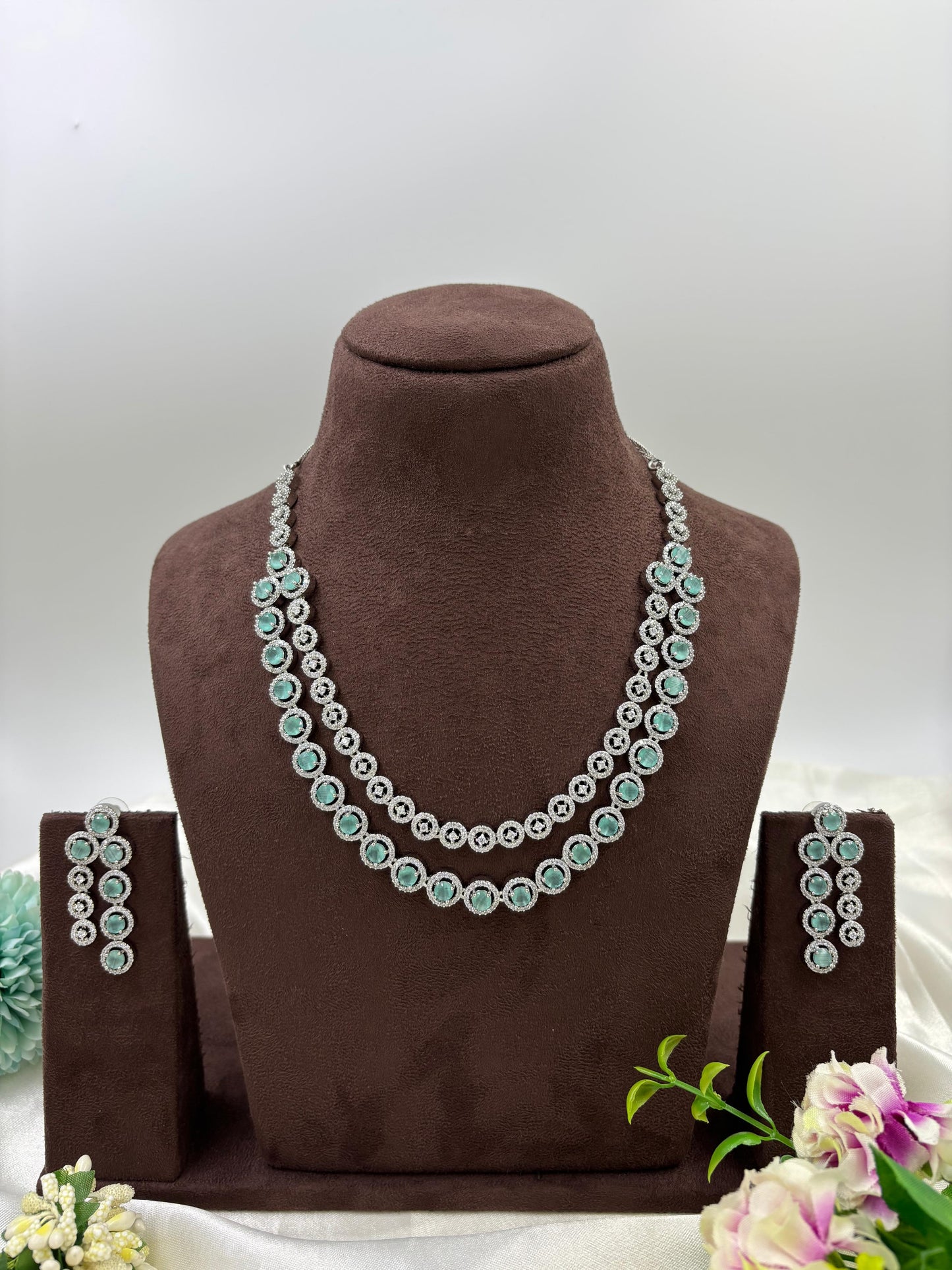 Nyra double layer Spark Necklace Set