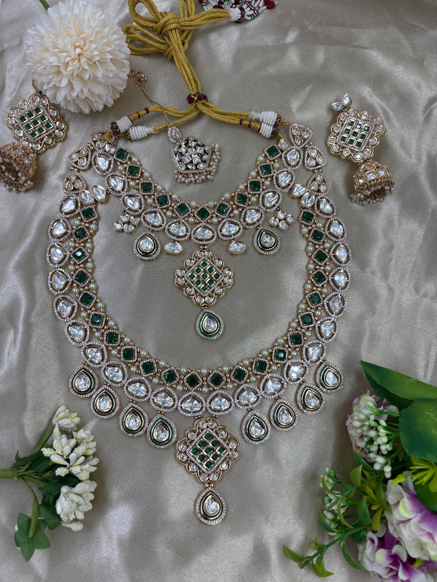 Nivisa Premium Moissanite Kundan Bridal set