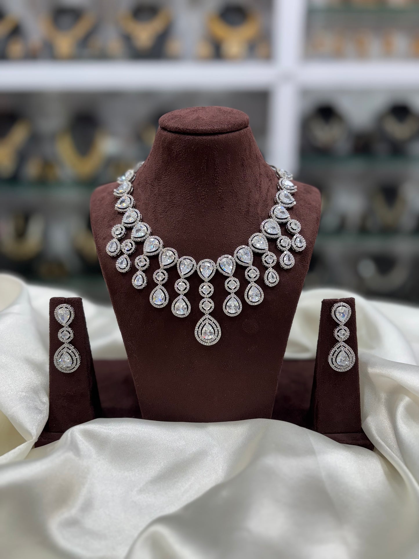 RINA AMERICAN DIAMOND PREMIUM NECKLACE SET