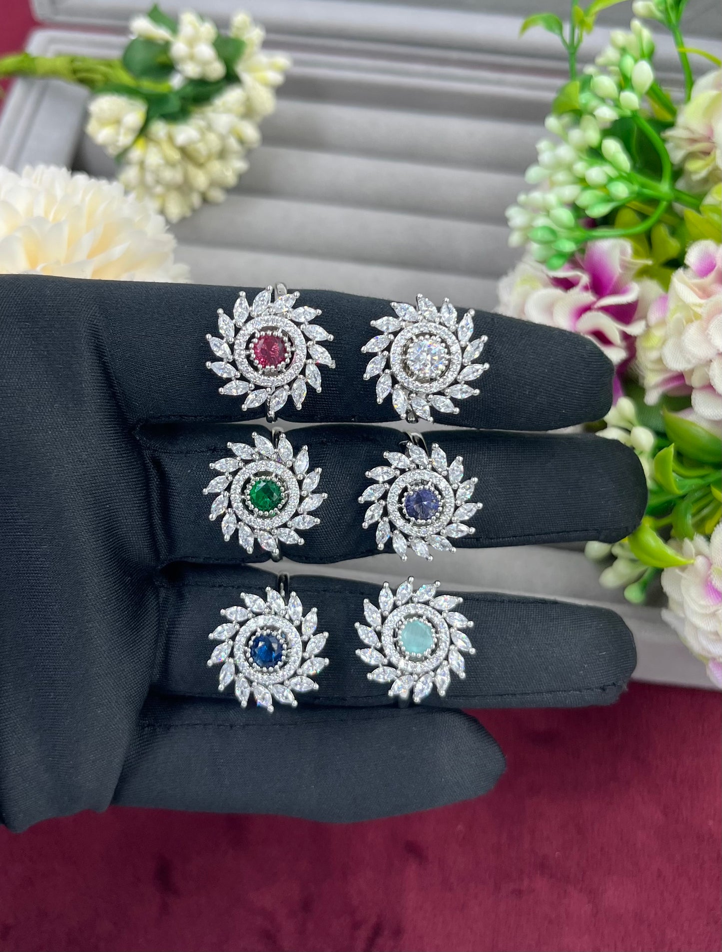 Labyrinth Premium Ad Ring