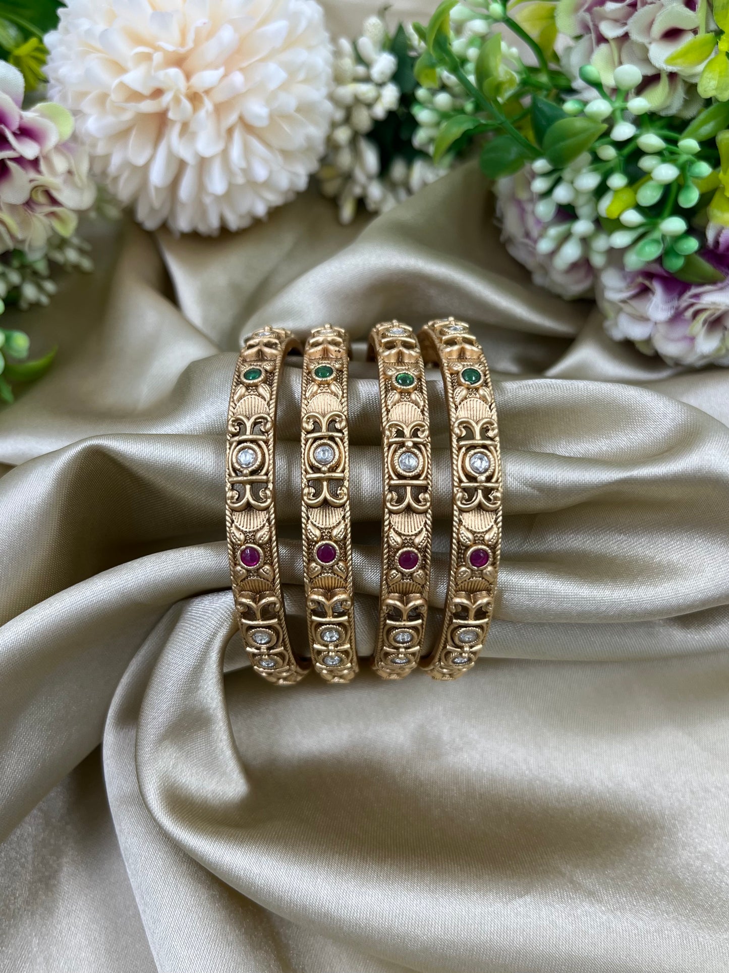 Luxe Rajwadi Four Pic Pearl Bangles