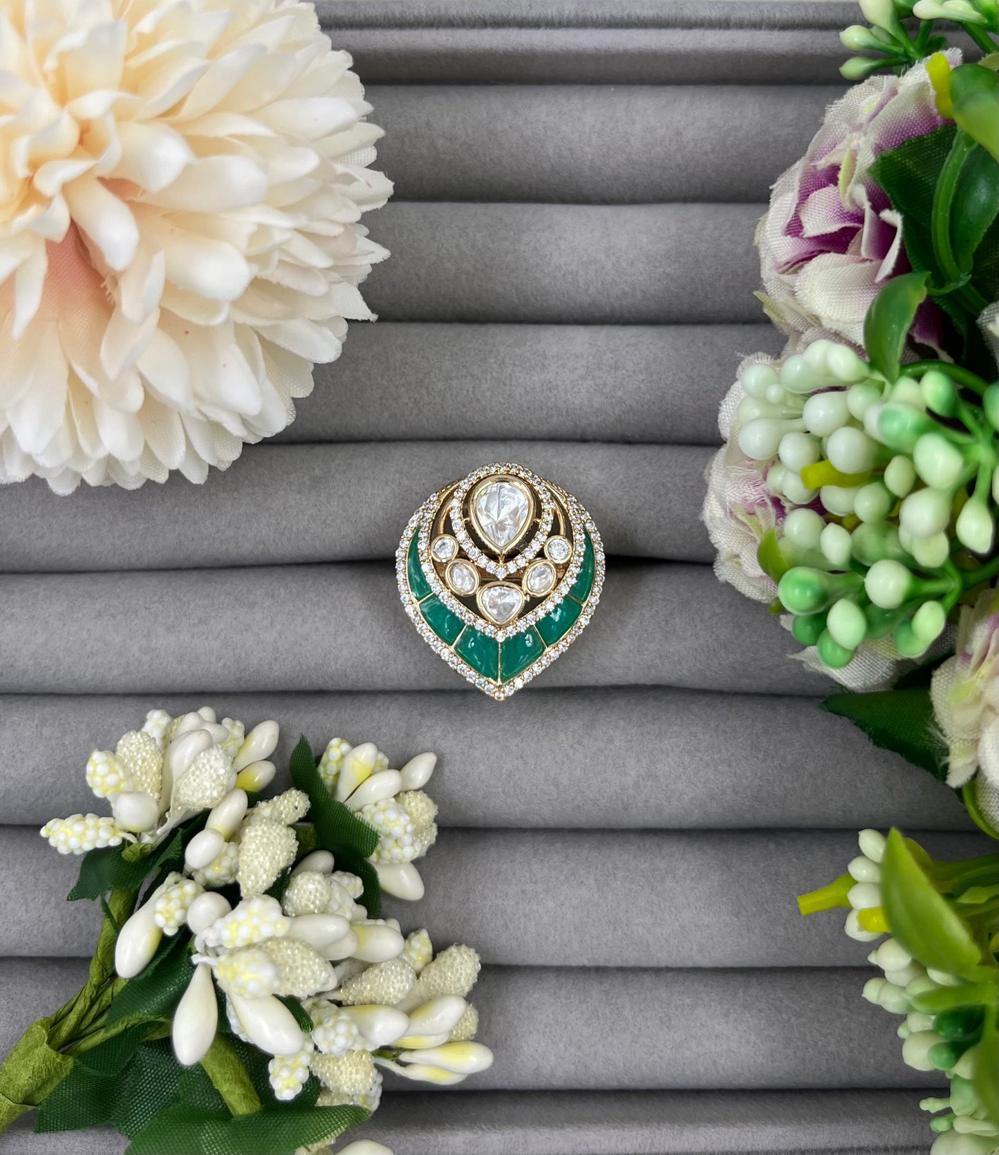 Nayra Moissanite Kundan Ring