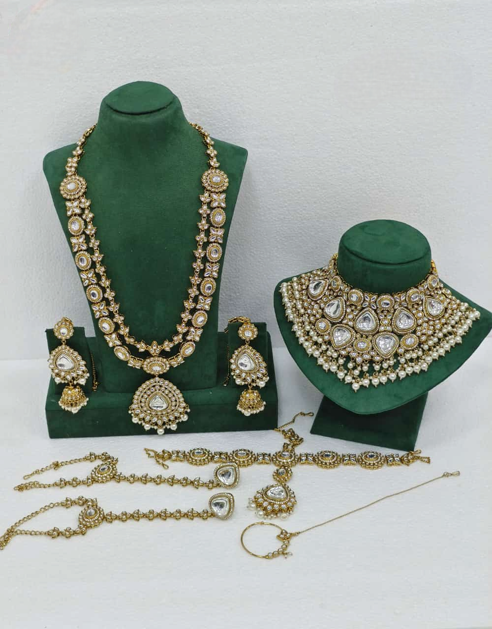 Monalisa Kundan Bridal Set