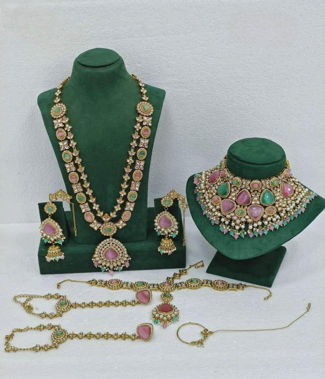 Monalisa Kundan Bridal Set