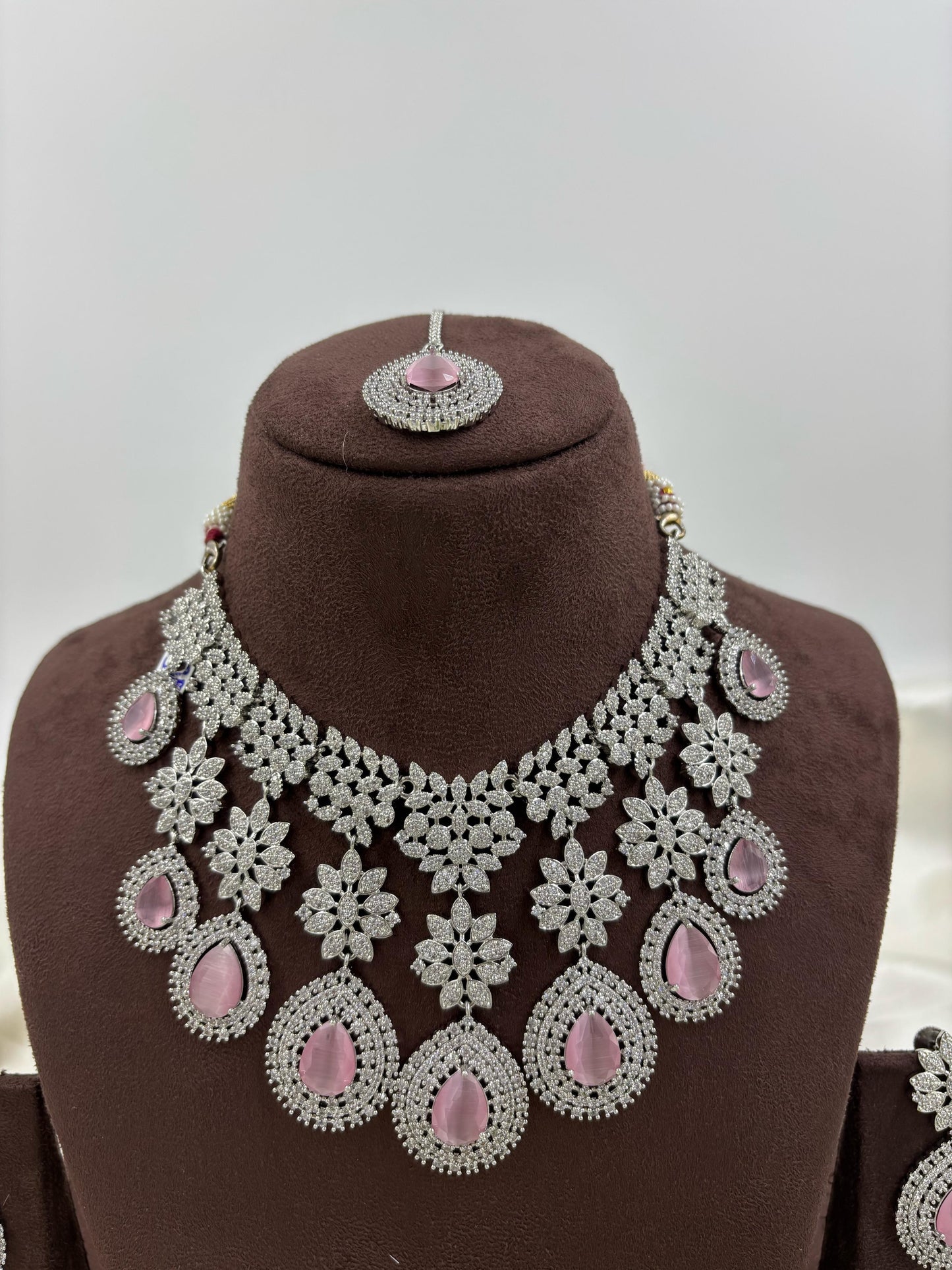 American Floral Drop Necklace Set (Small)