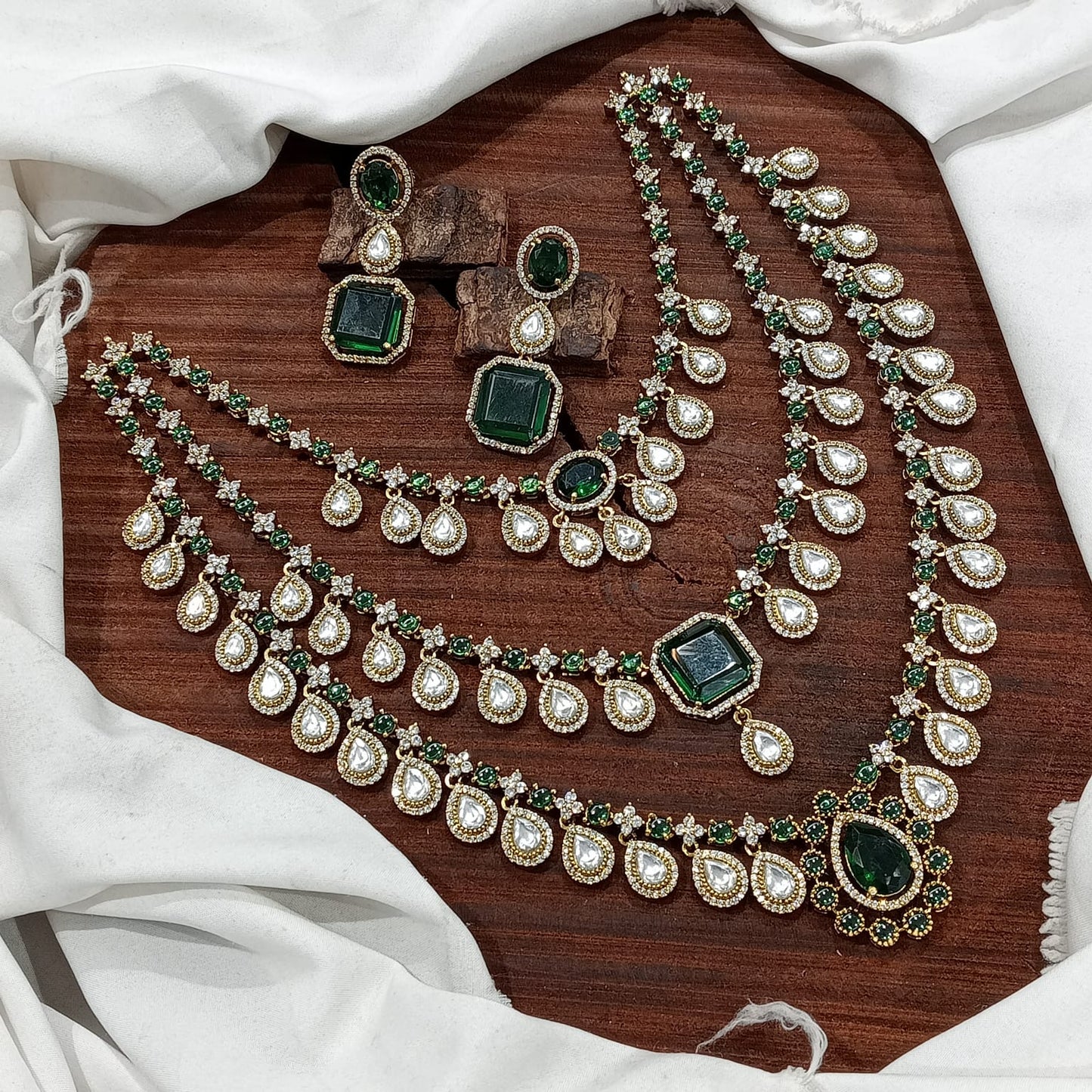 Sanaya Triple Layer Necklace Set - Dark Green