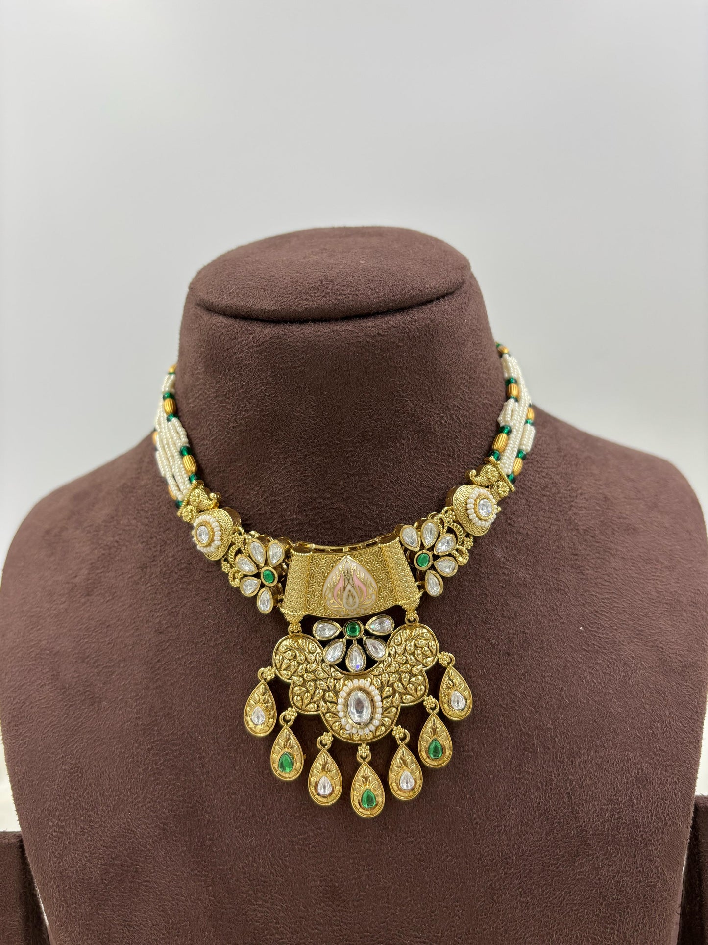 Reeja Antique Gold Necklace Set