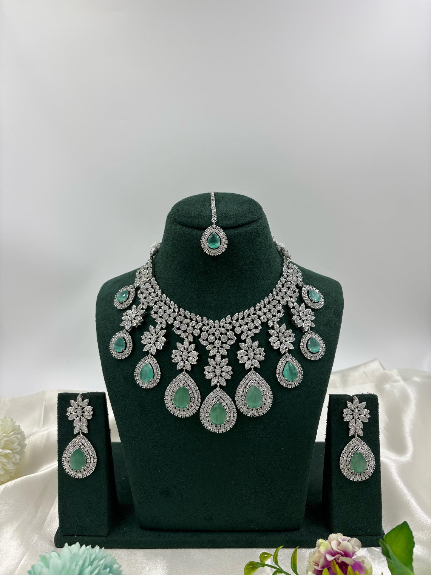 American Floral Drop Necklace Set (Heavy)