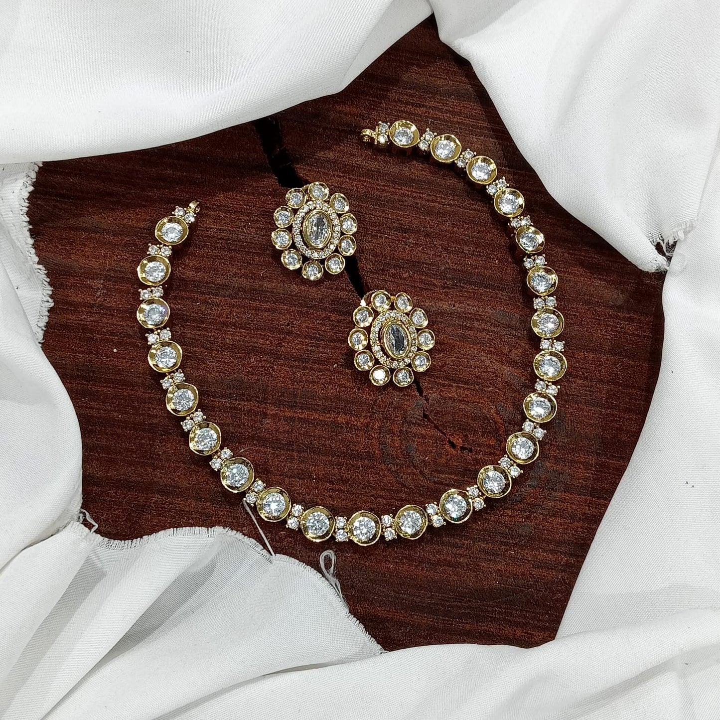 Rio Victorian Delicate Necklace set - WHITE