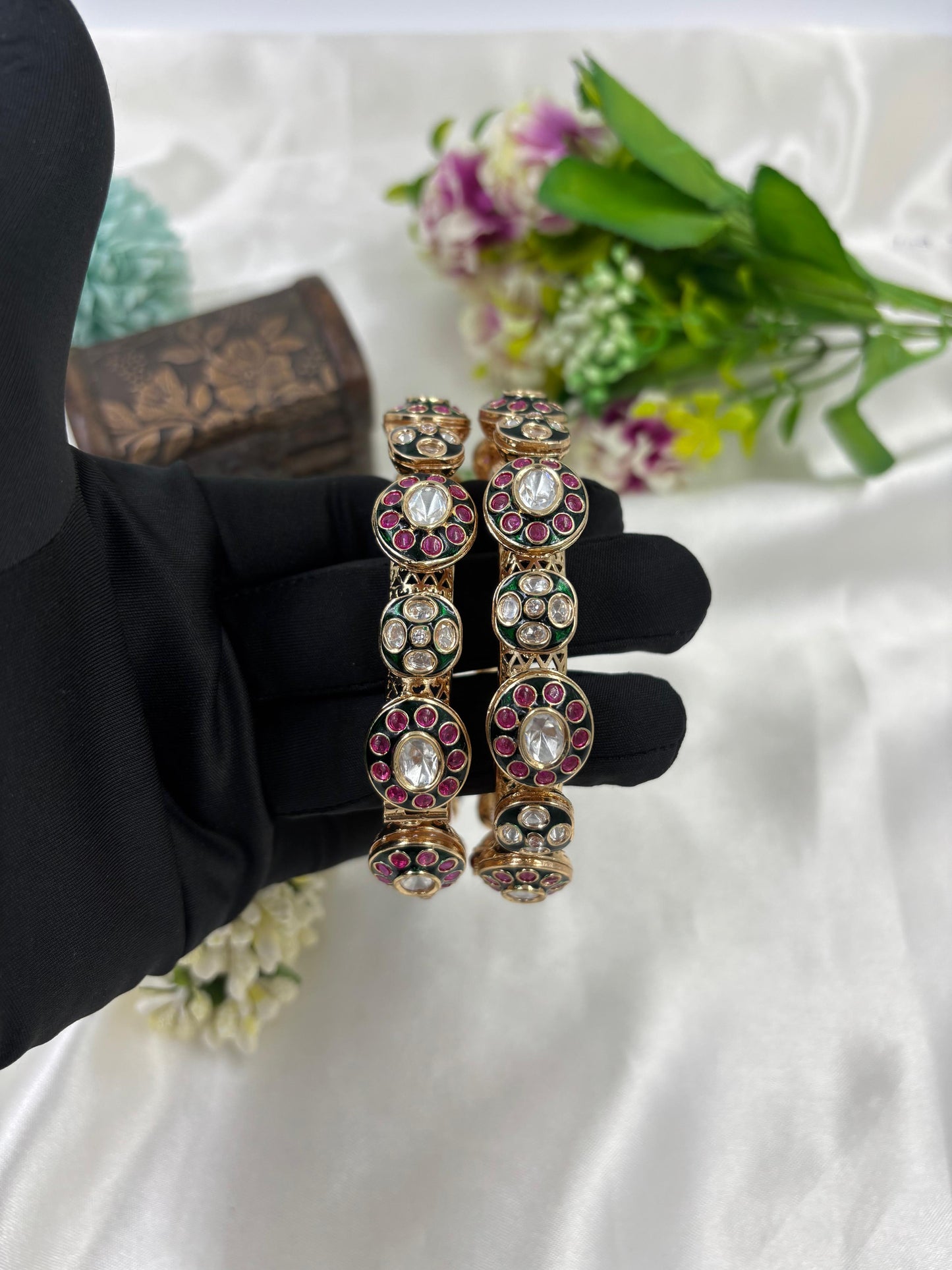 Riza Moissanite kundan Minakari Bangles Set
