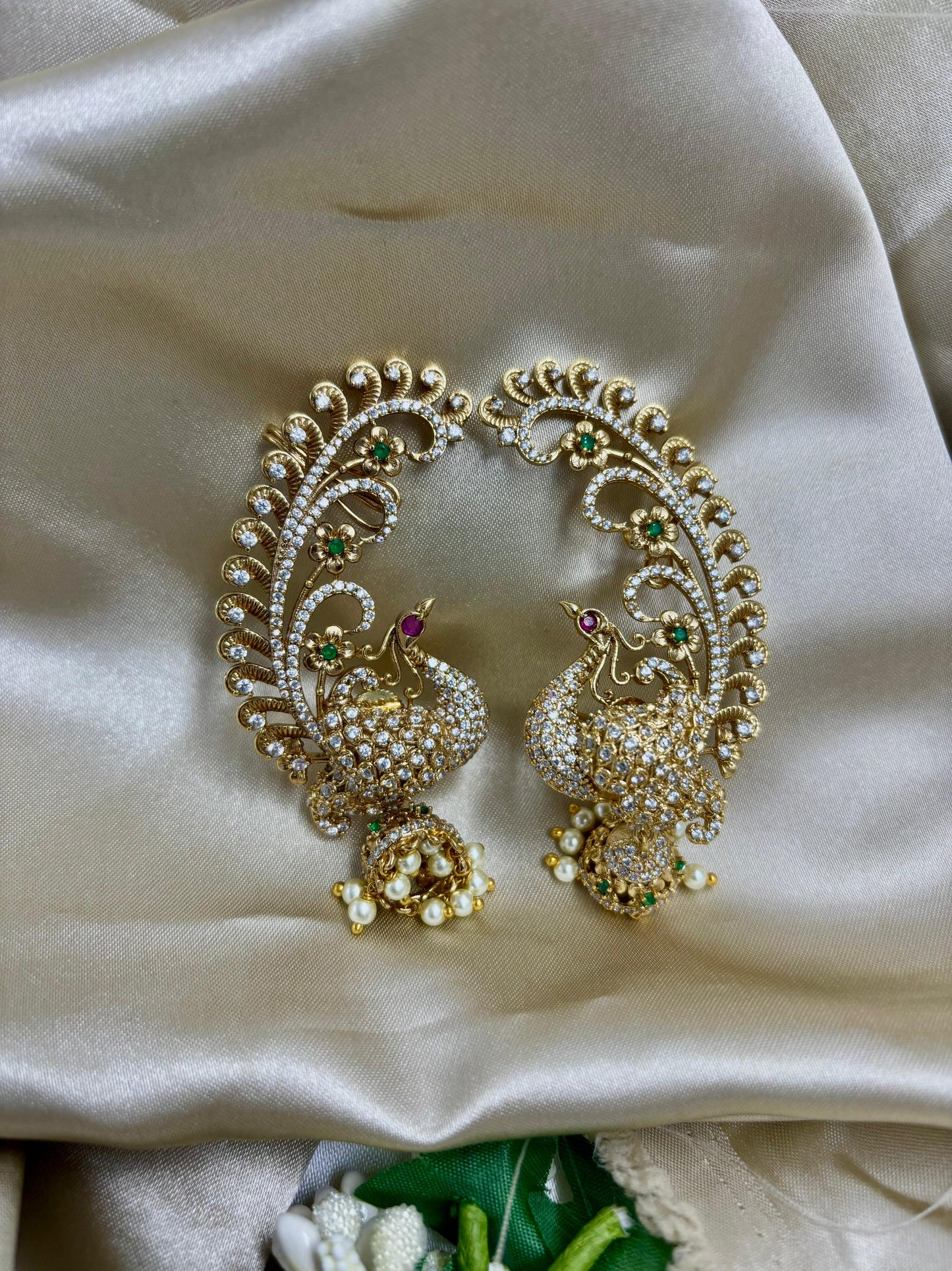 Keera Peacock Premium Earcuff
