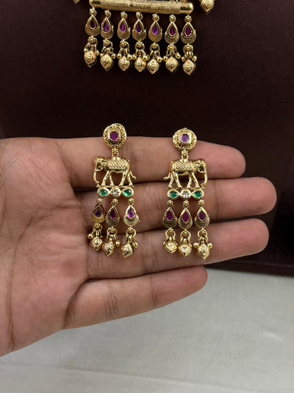 Tanvi Heritage Necklace Set