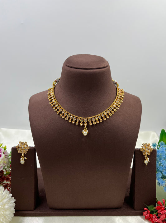 Pallavi Delicate Traditional Necklace