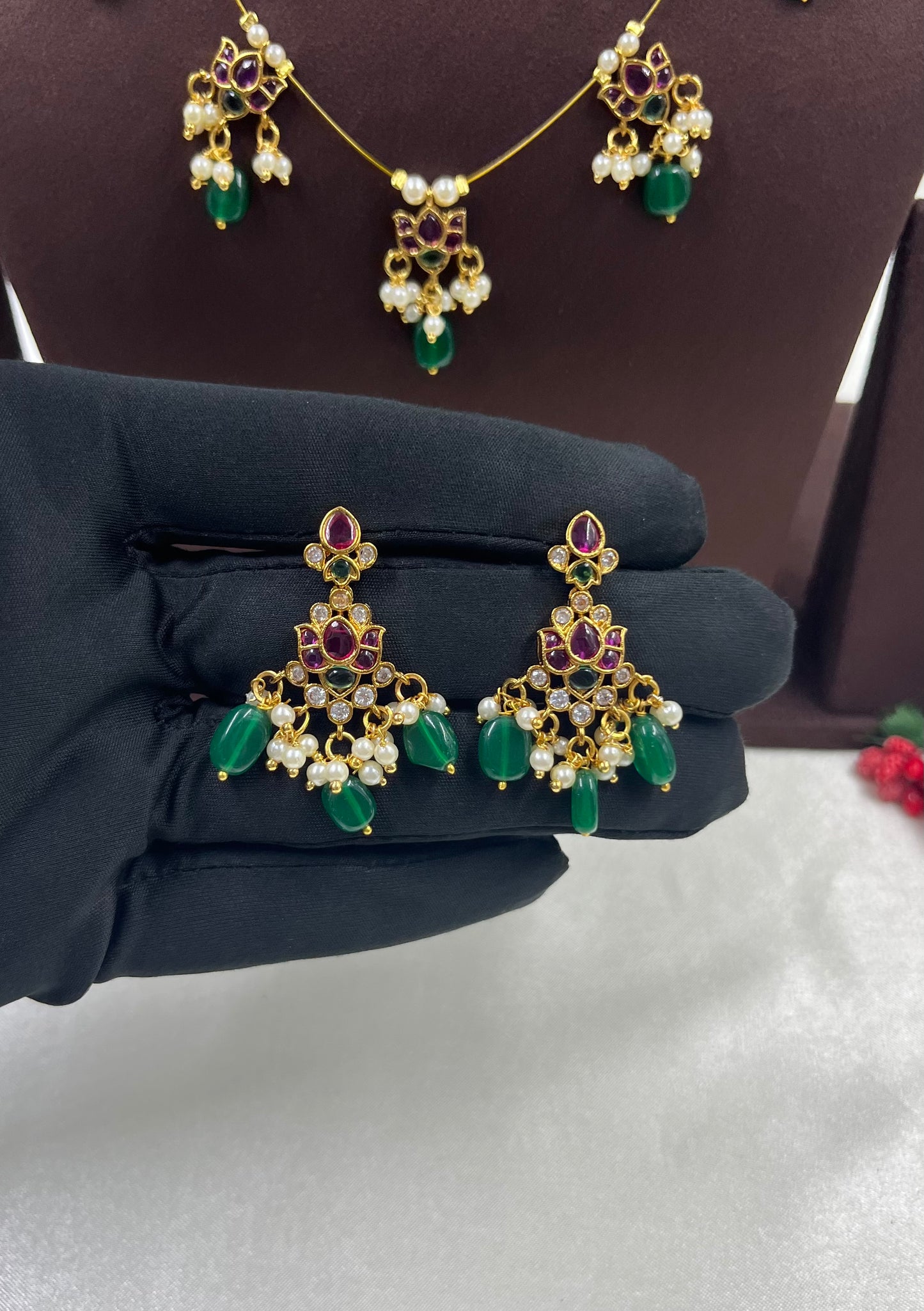 Manvi Heritage Invisible Necklace