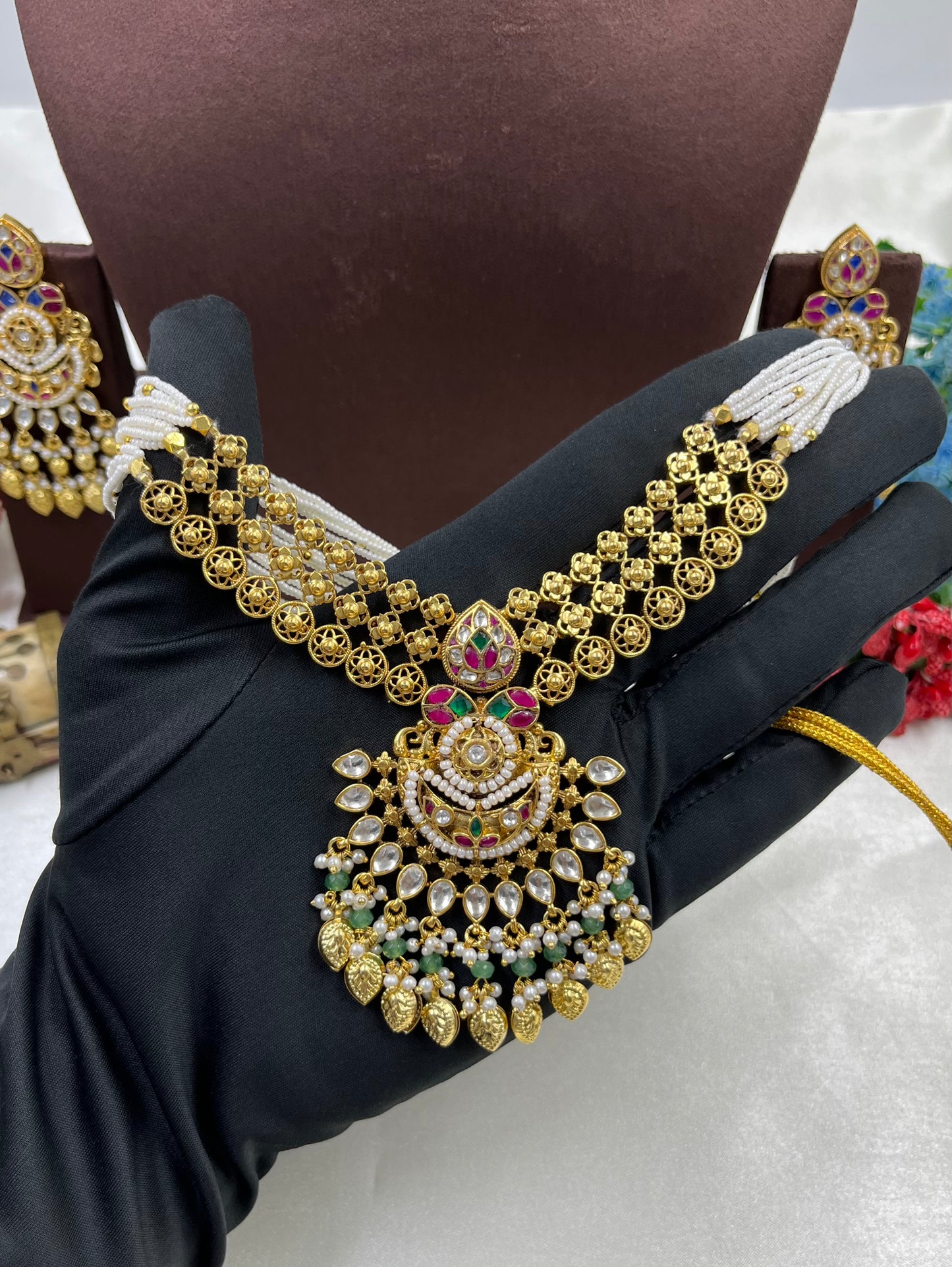 Shivani Pachi Kundan Premium Necklace