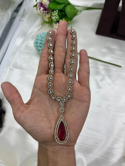 ALIA SINGLE DROP VICTORIAN NECKLACE