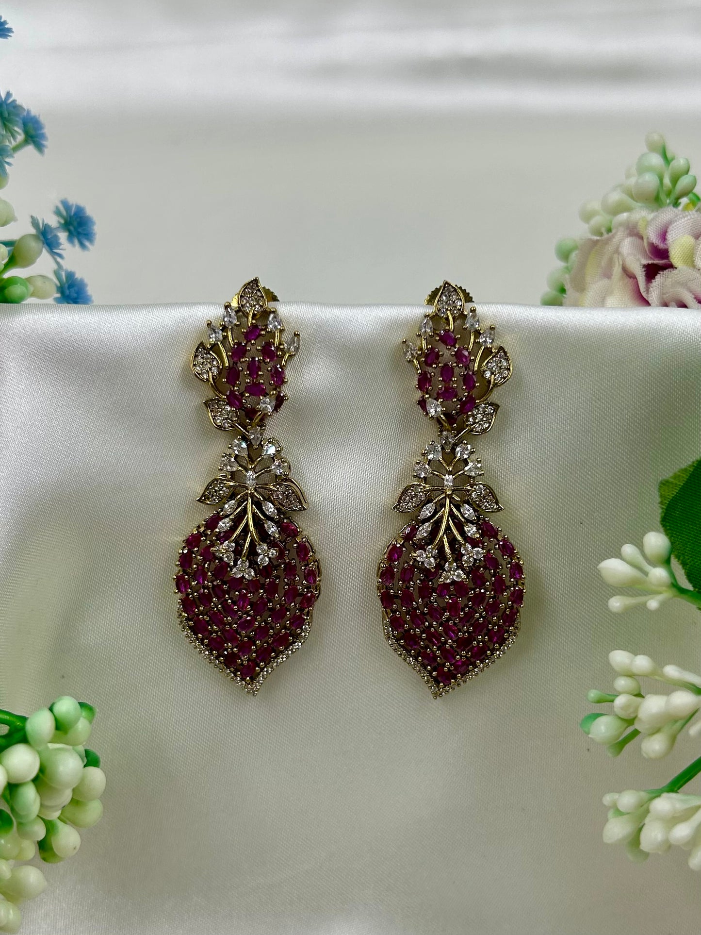 Kaira Victorian Premium Earring