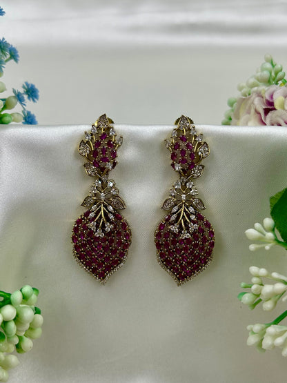 Kaira Victorian Premium Earring