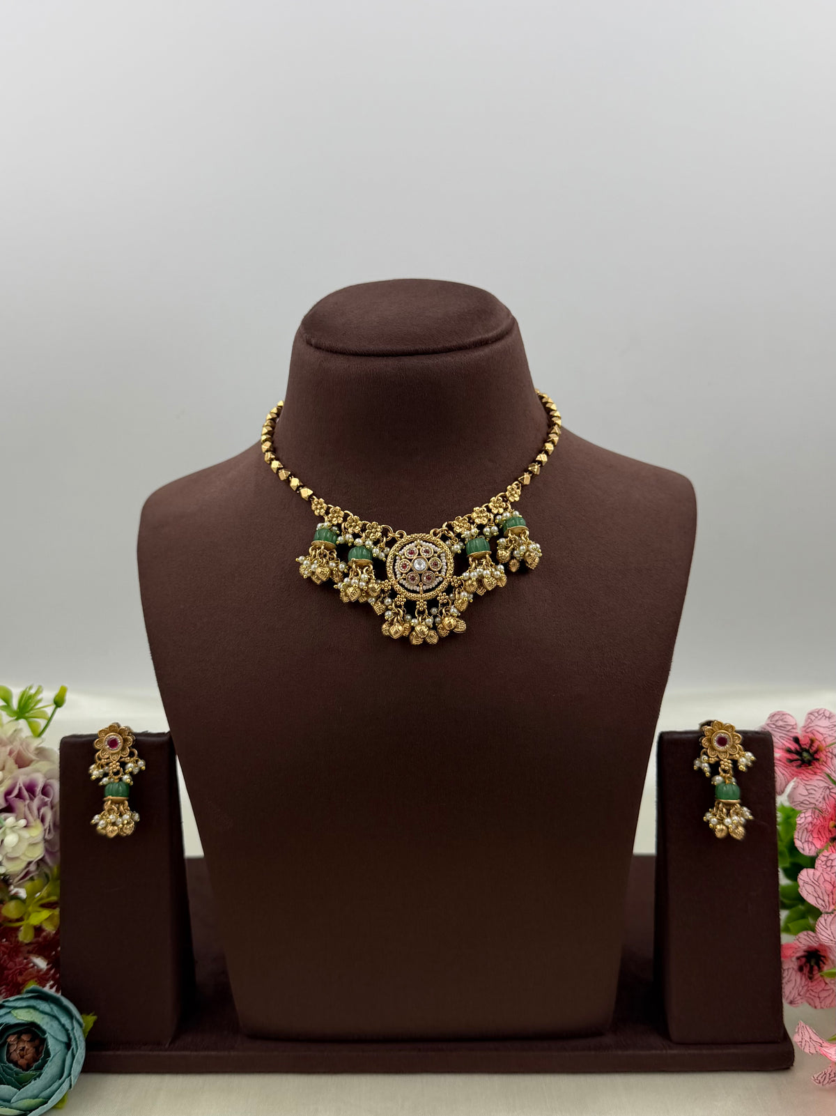 Isha Premium Chorski Necklace Set