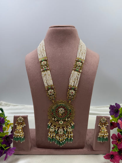 Priyanka Pachi Kundan Long Necklace Set