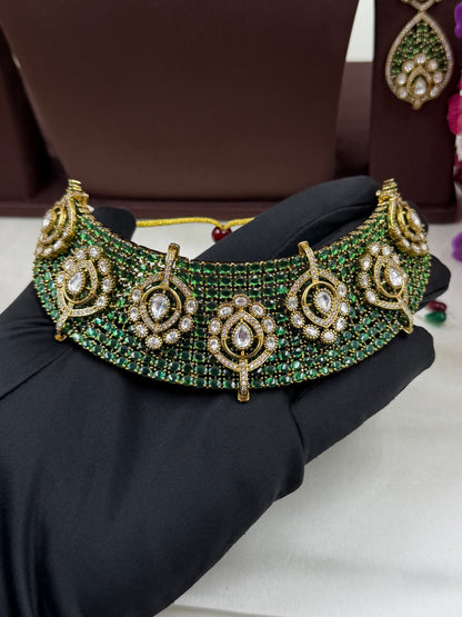 Tata Victorian Choker Necklace Set
